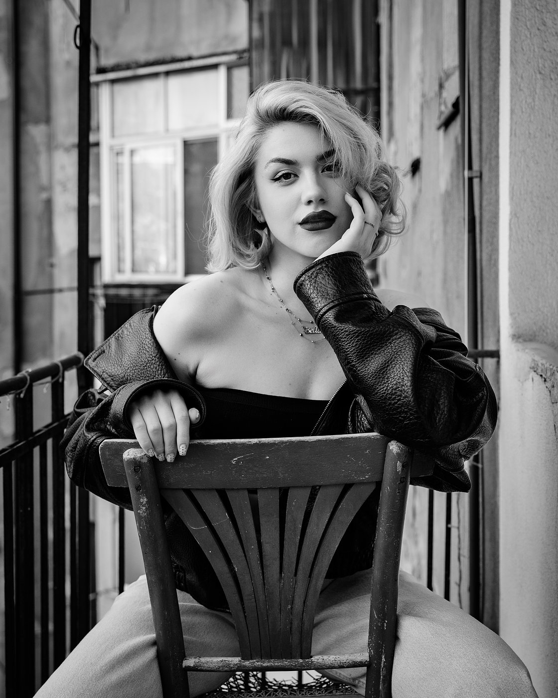 Bella Dichev