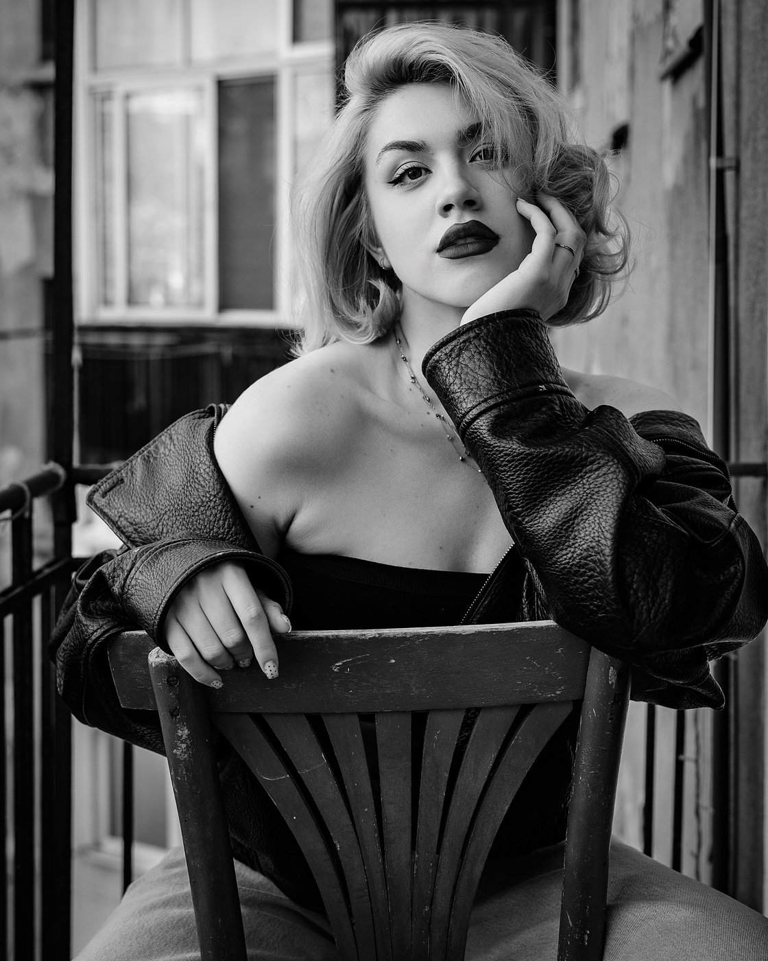 Bella Dichev