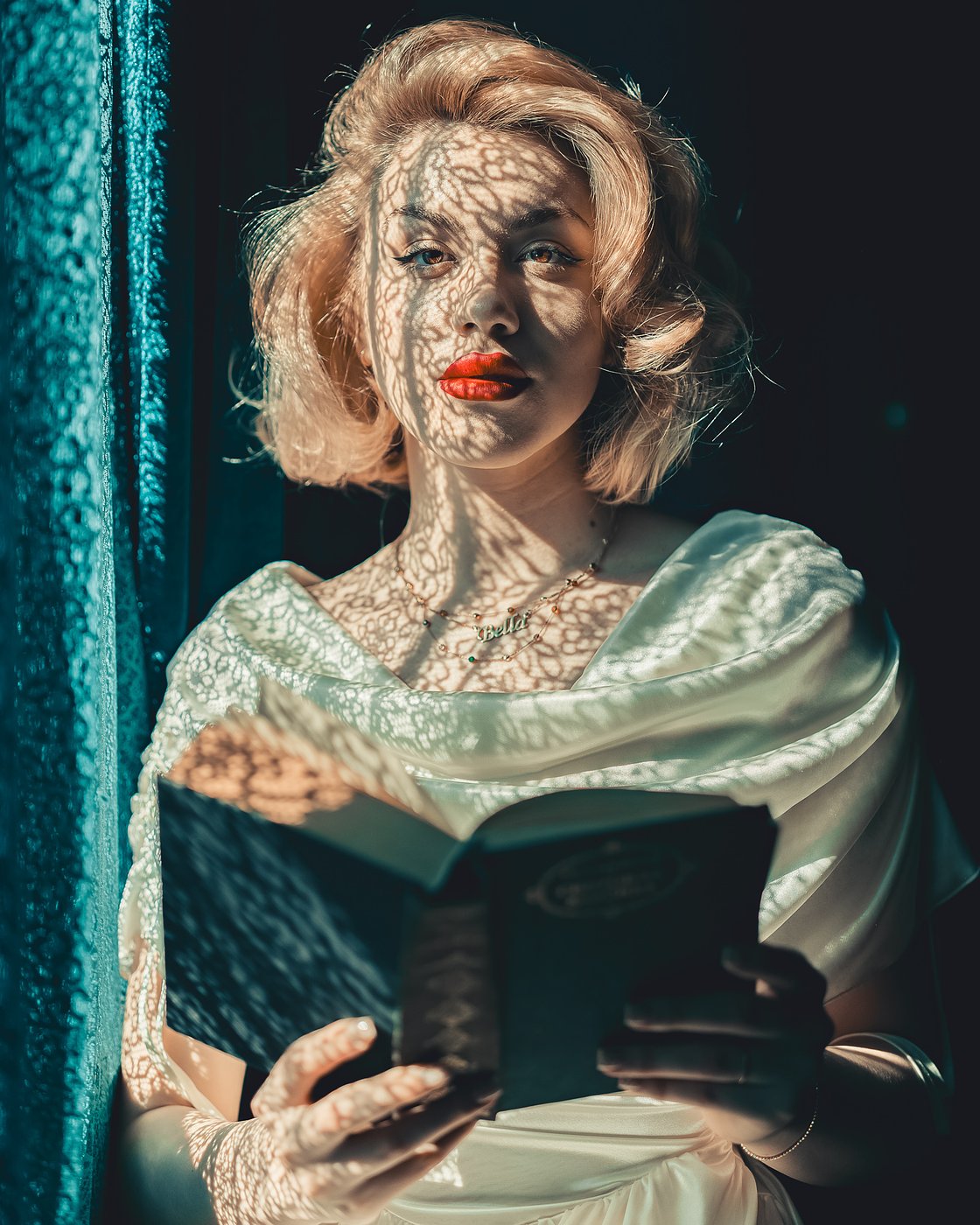 Bella Dichev